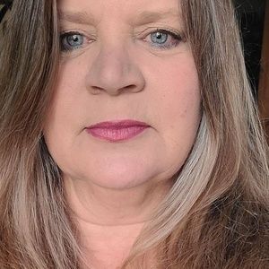 Meet your Posher, Roberta